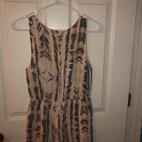 Forever 21 Romper - Picture 3 of 4